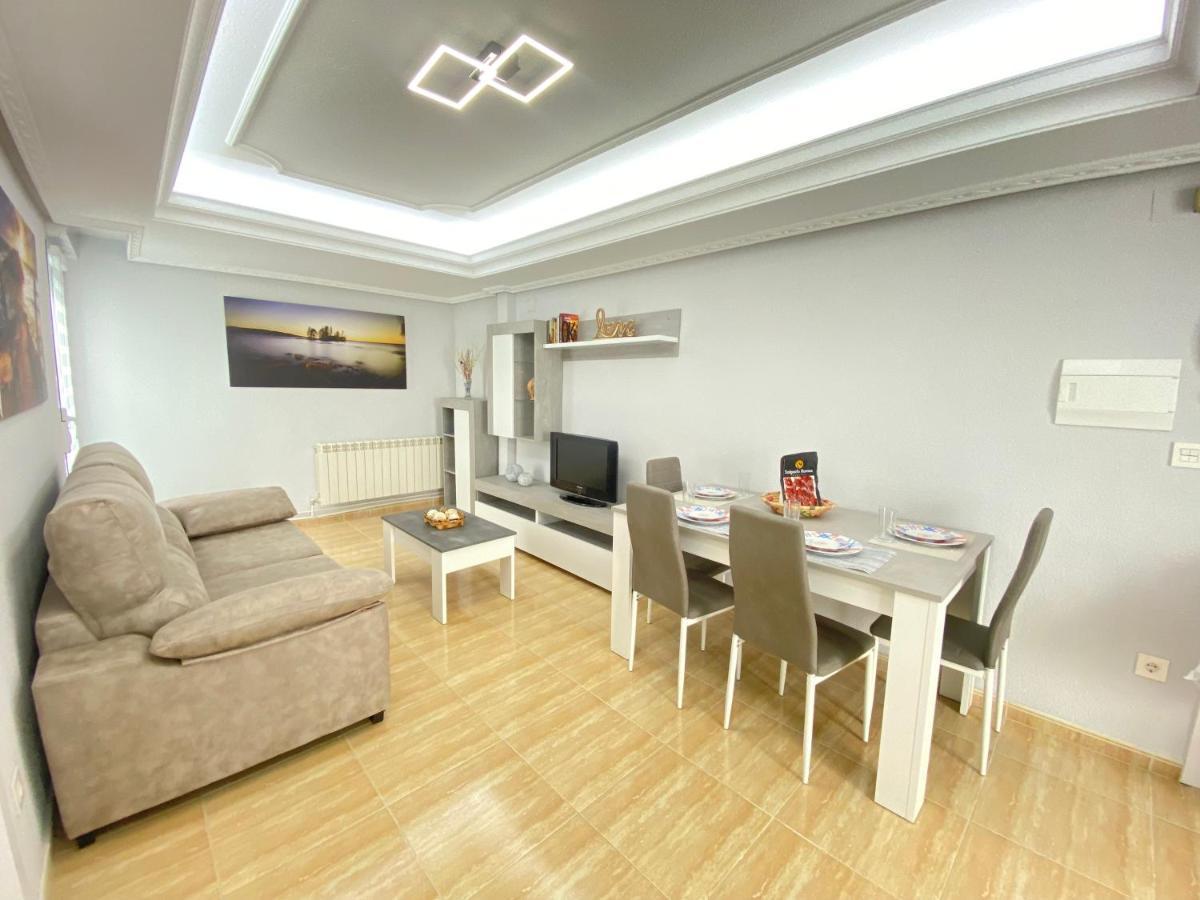 Vivienda En Pleno Centro! Calle Doctrinos 3 萨拉曼卡 外观 照片